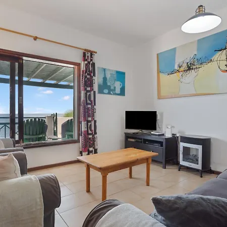 The House Lanzarote Villa *