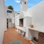 The House Lanzarote فيلة تياس