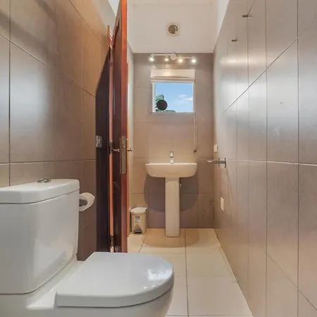 The House Lanzarote Villa *