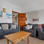 The House Lanzarote Vila *
